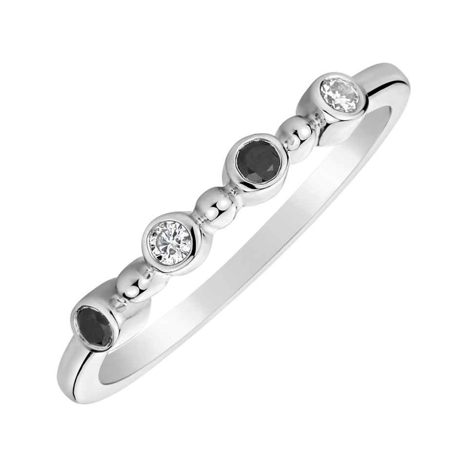 Prsten s černými a bílými diamanty Simplicity