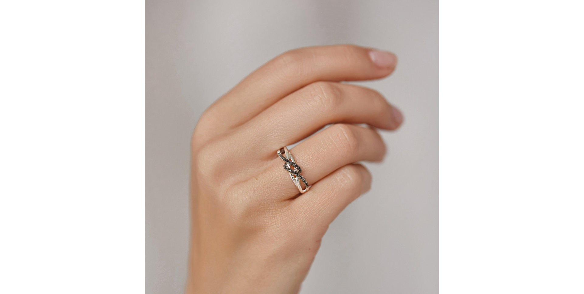 Prsten s černými diamanty Vivid Elegance