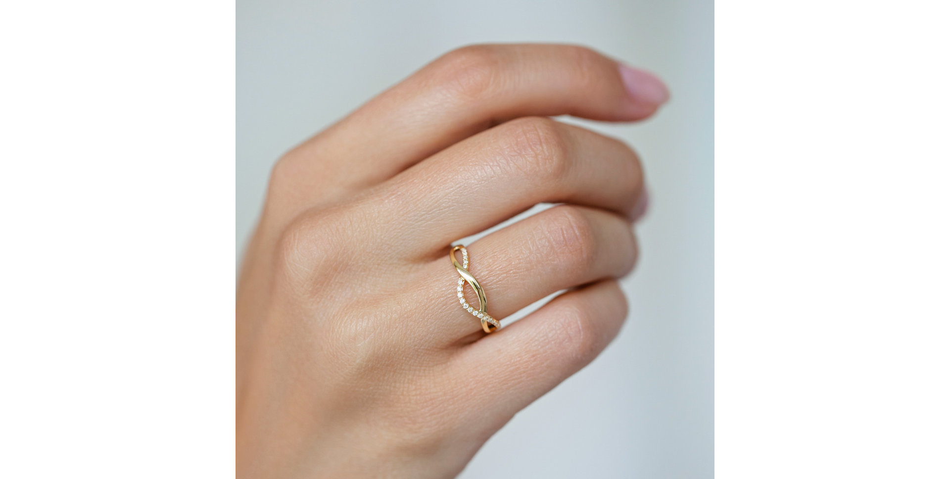 Prsten s černými diamanty Lucid Elegance