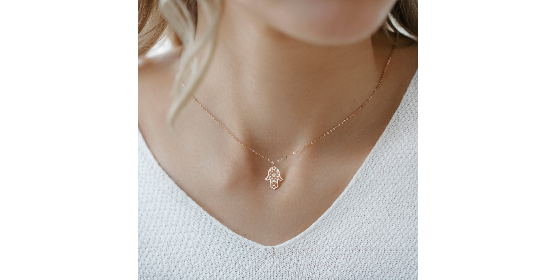 Náhrdelník s diamantem Fatima Flower