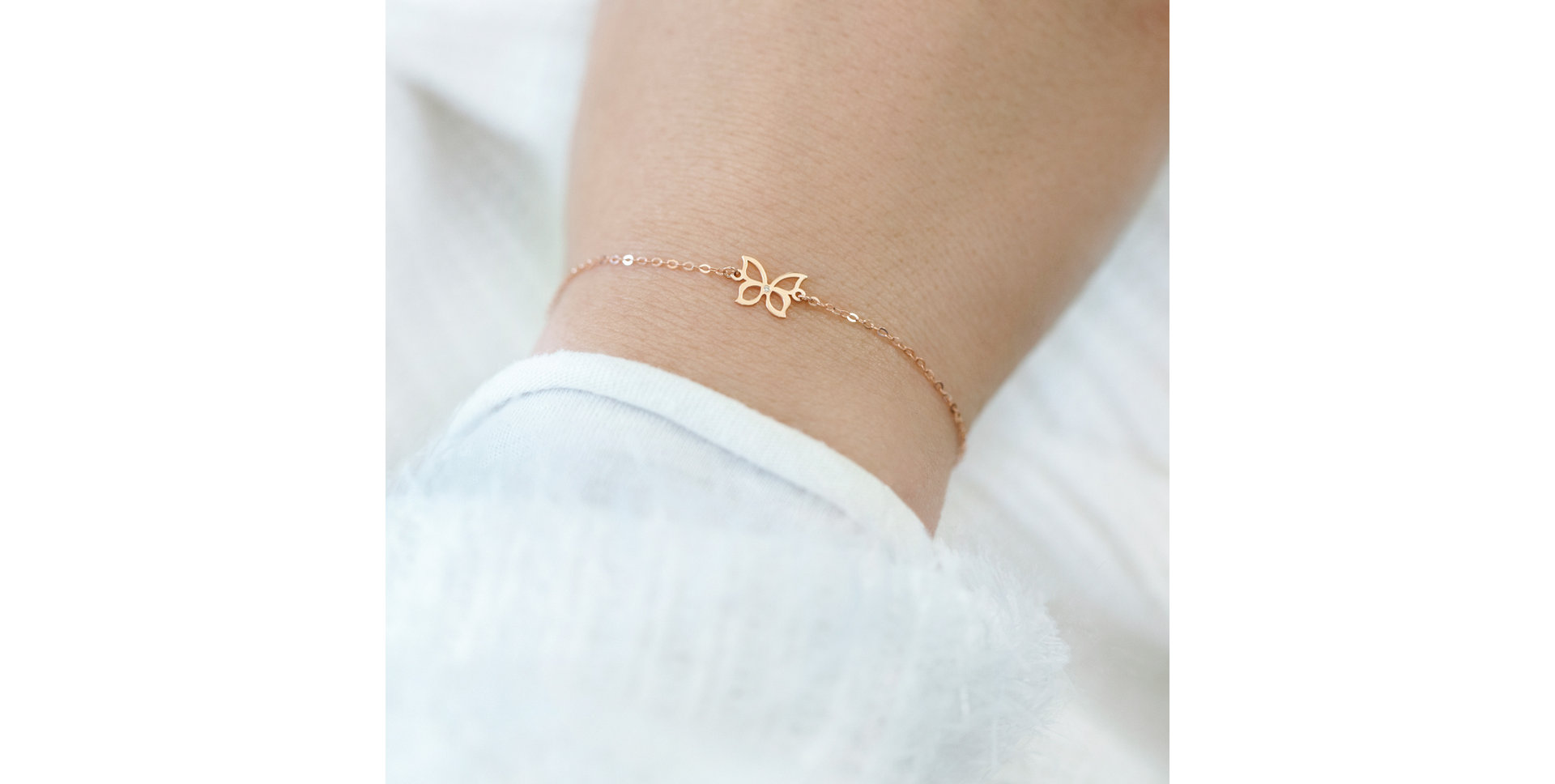 Náramek s diamantem Gold Butterfly