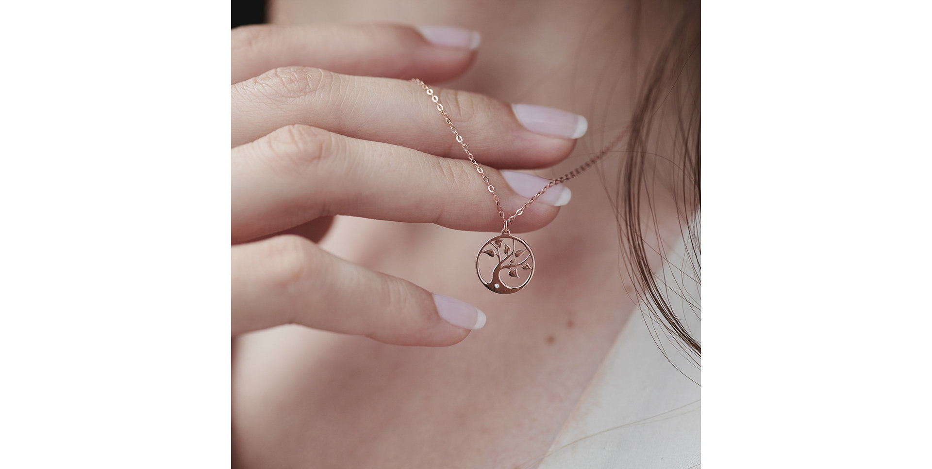 Náhrdelník s diamantem Tree of Life