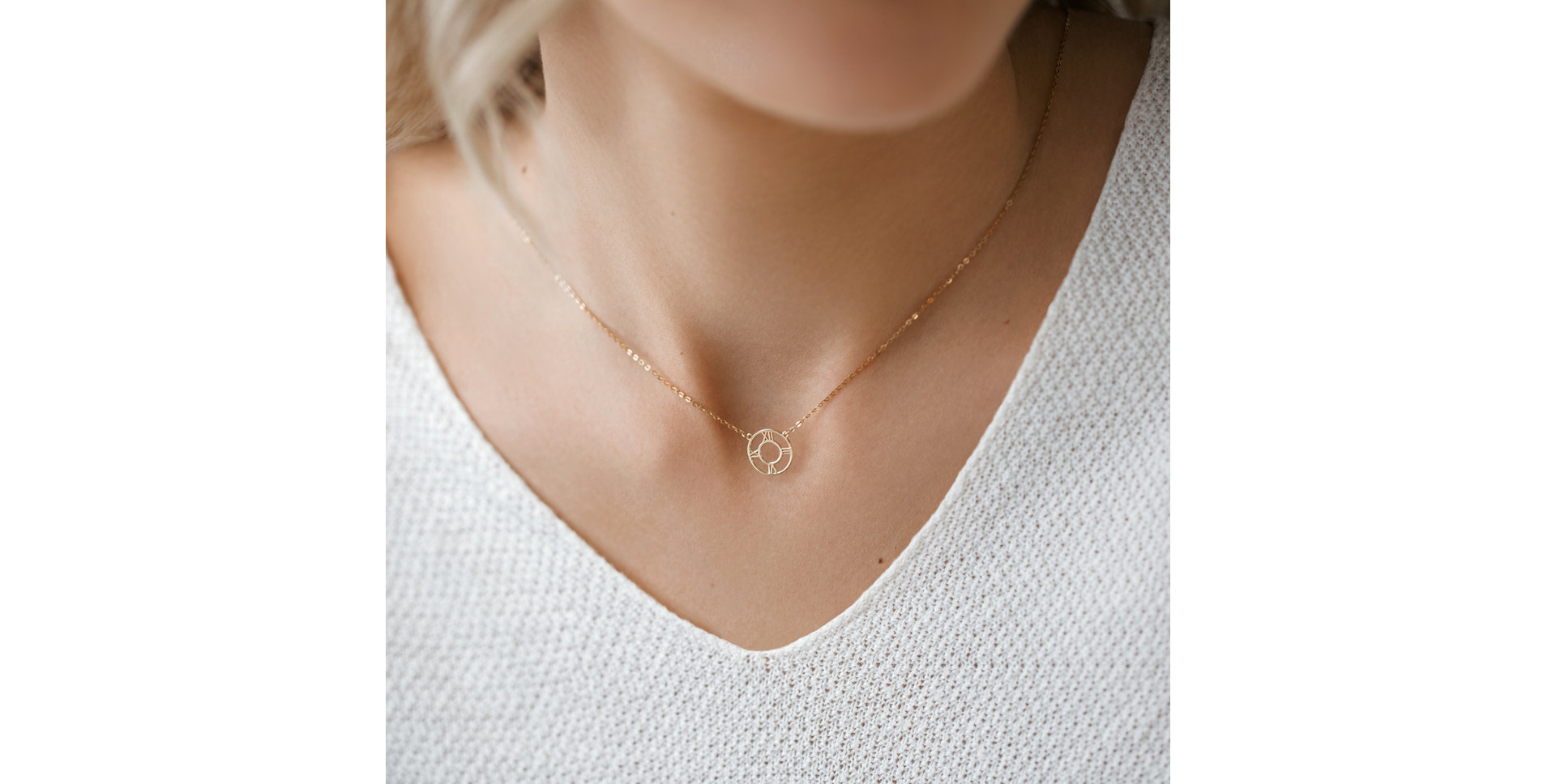 Náhrdelník s diamantem Time