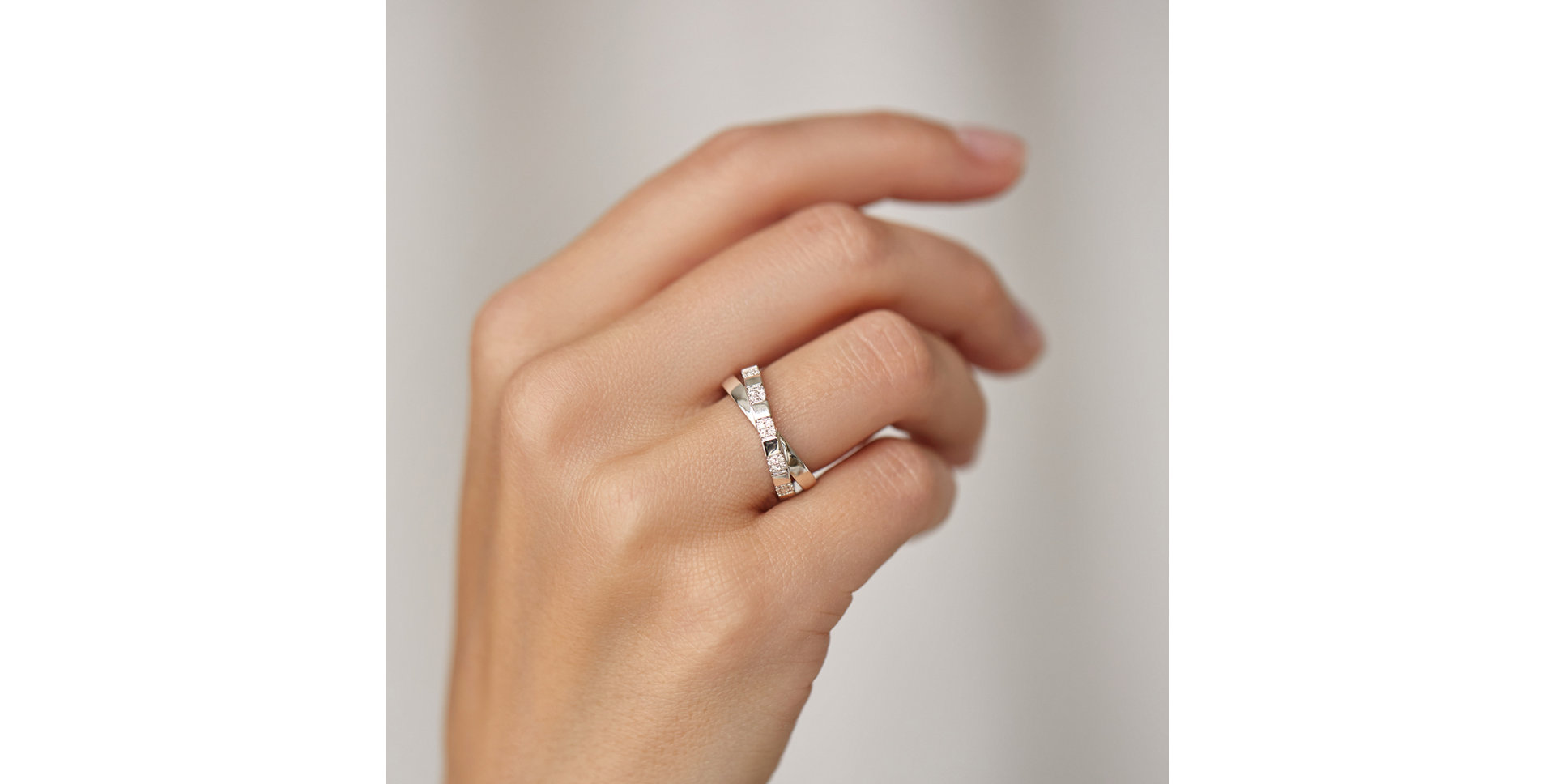 Prsten s diamanty Galaxy of Shine