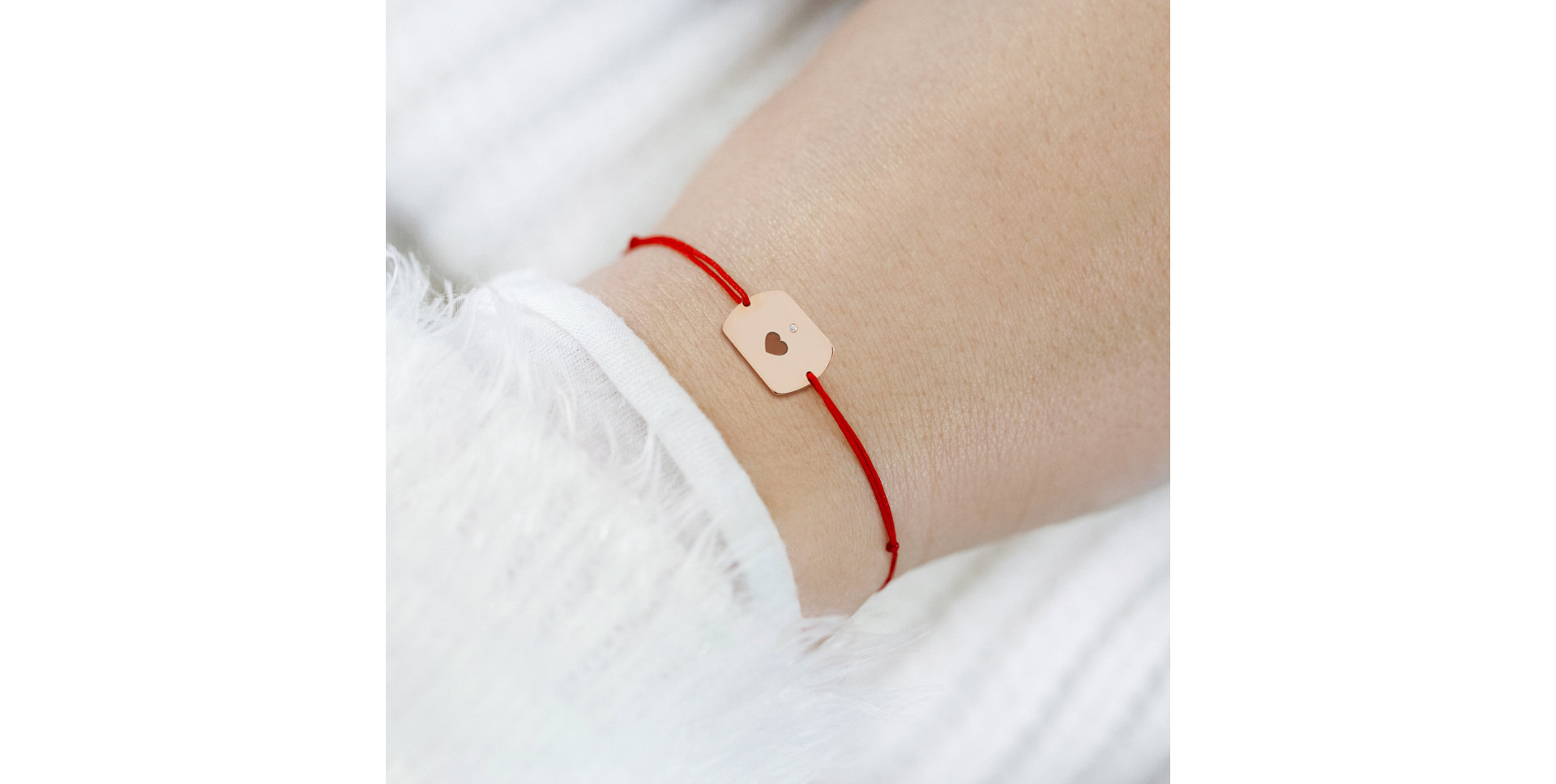 Diamantový náramek se šňůrkou Heart Stamp