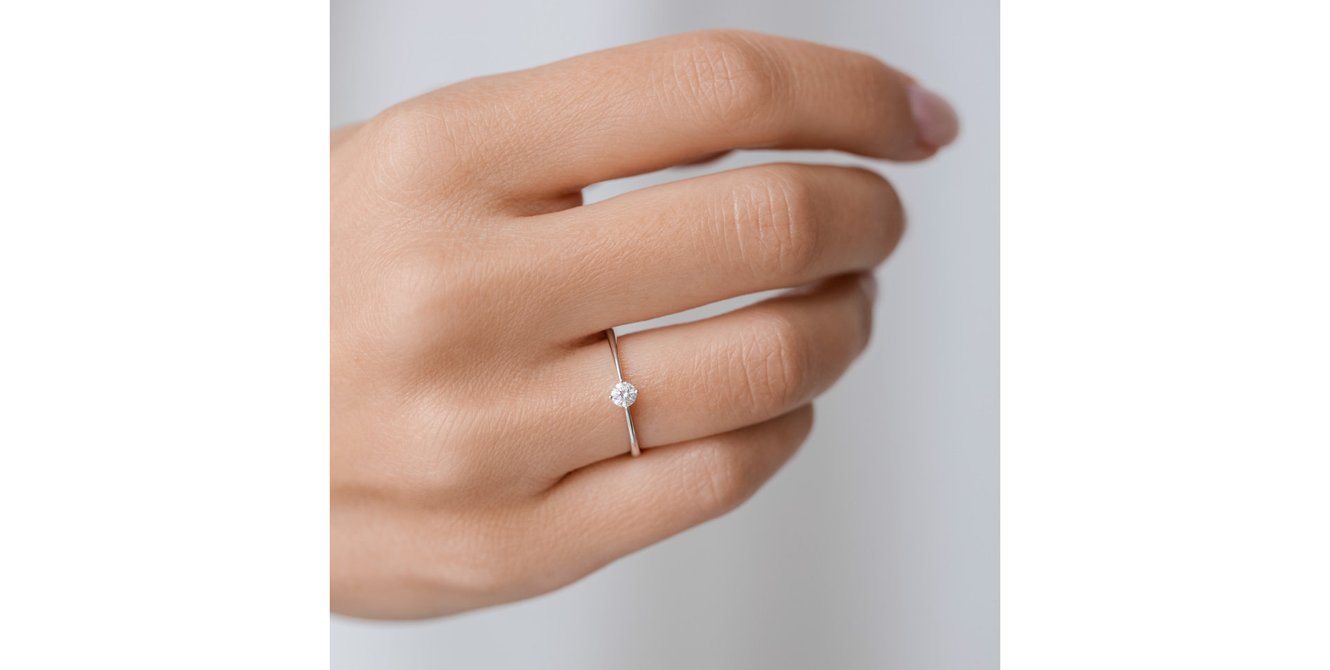 Prsten s diamantem Made with Love