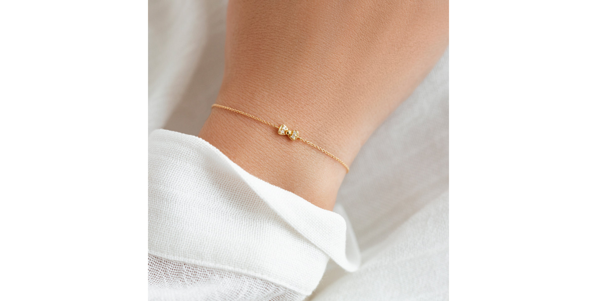 Náramek s diamanty Shiny Bow