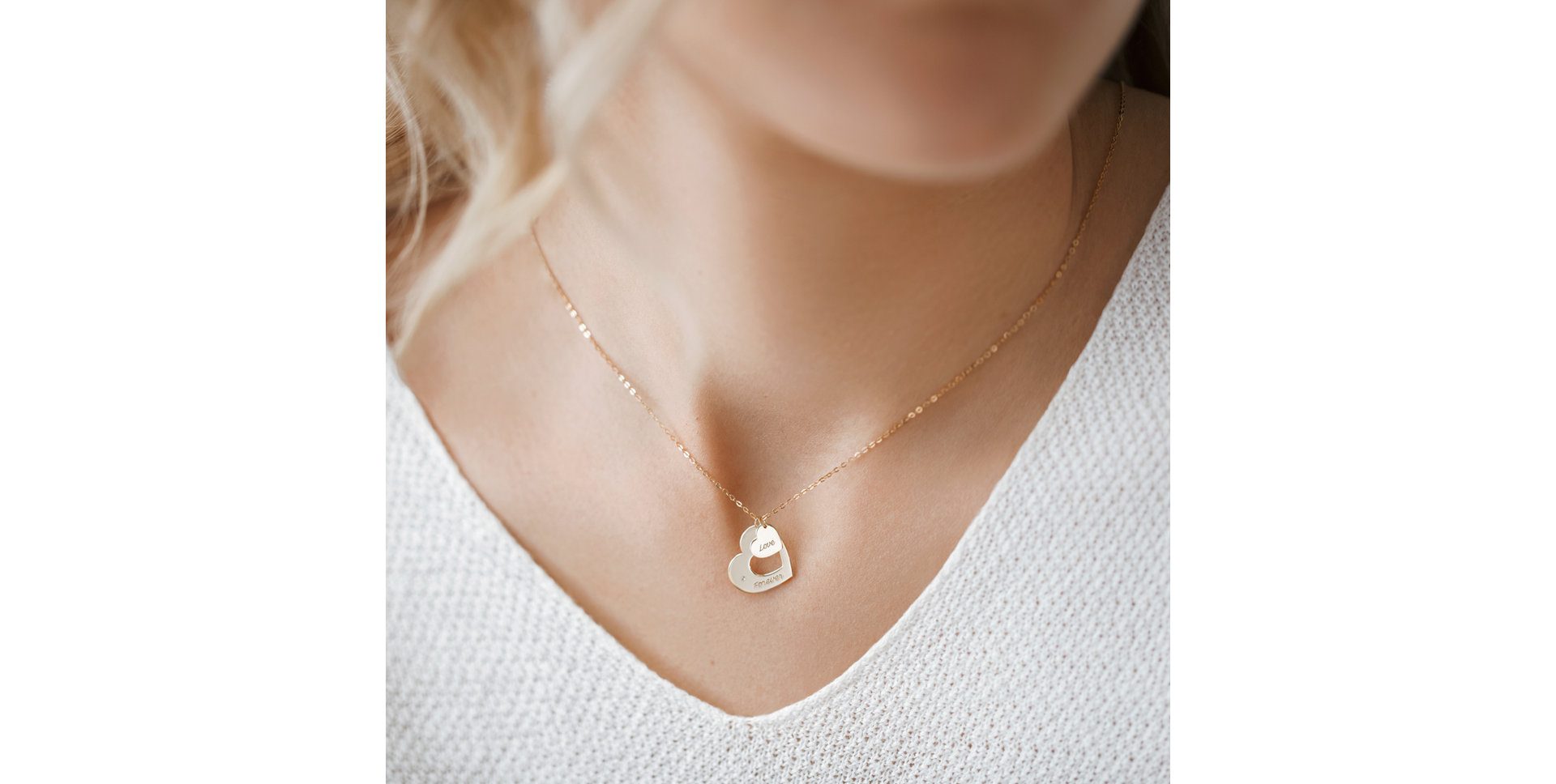 Náhrdelník s diamantem Love Forever