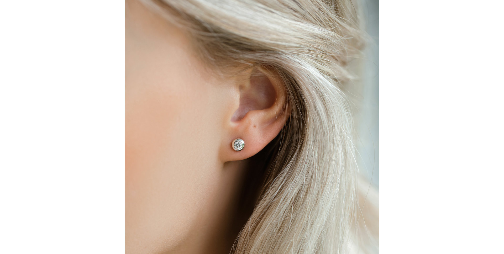 Náušnice s diamantem Sparkling Dots