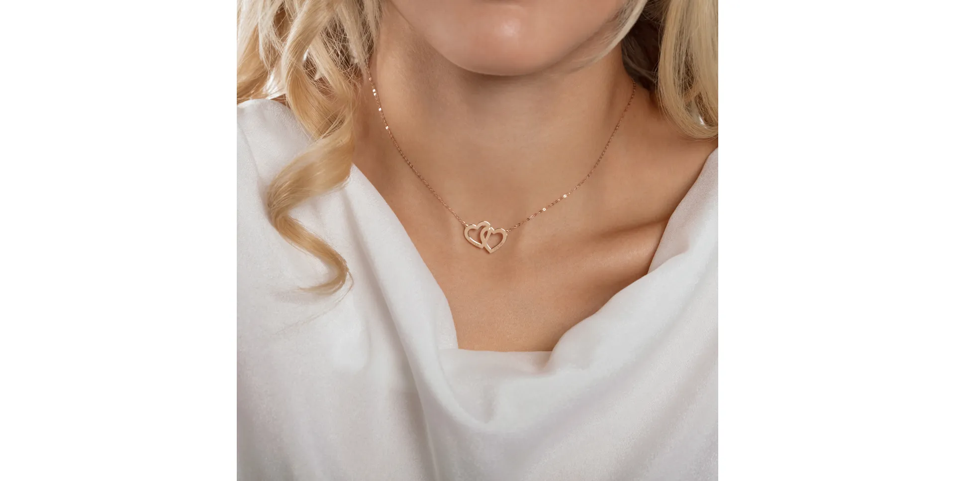 Náhrdelník s diamantem Friends Forever