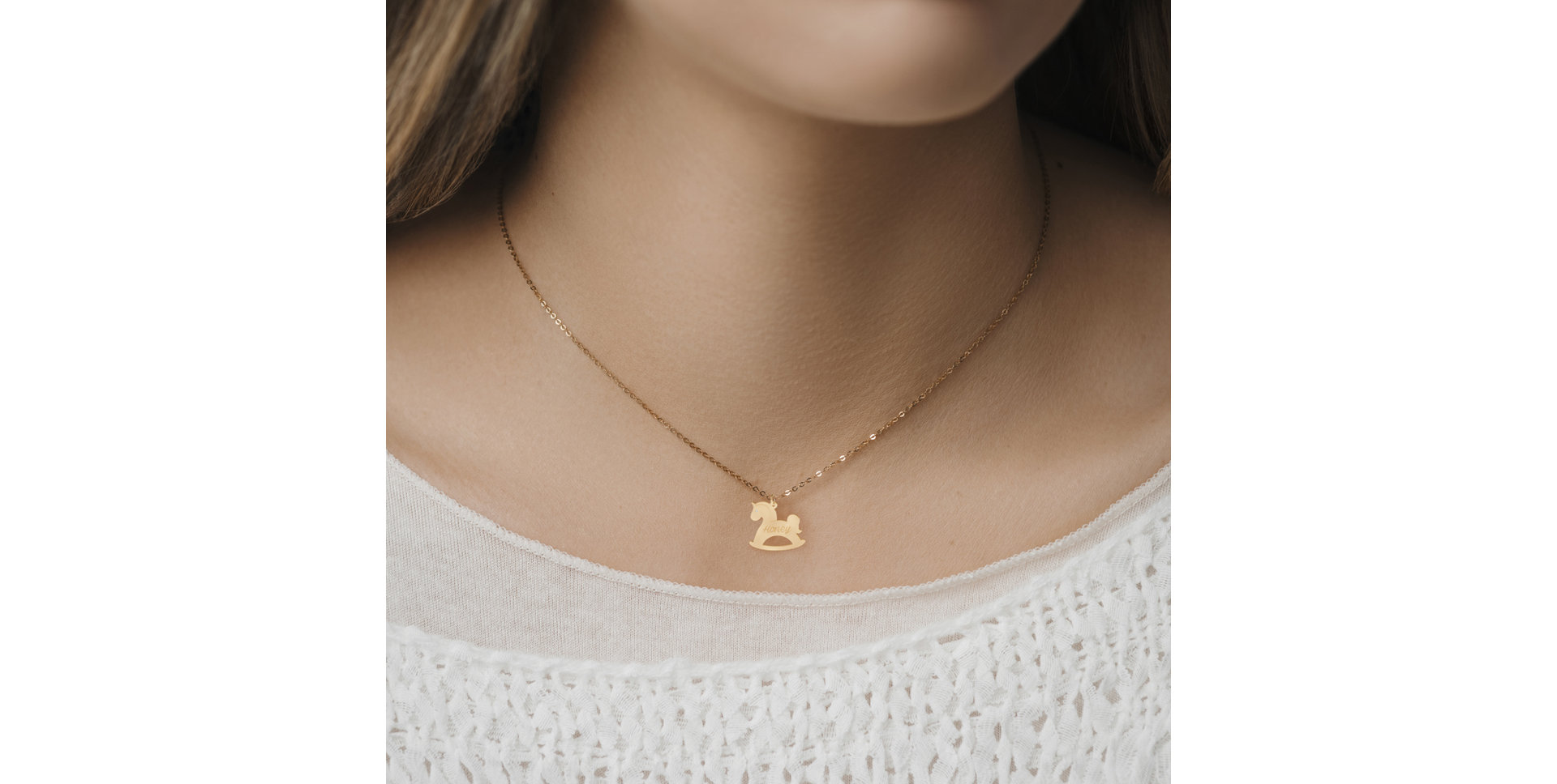 Náhrdelník s diamantem Honey Horse
