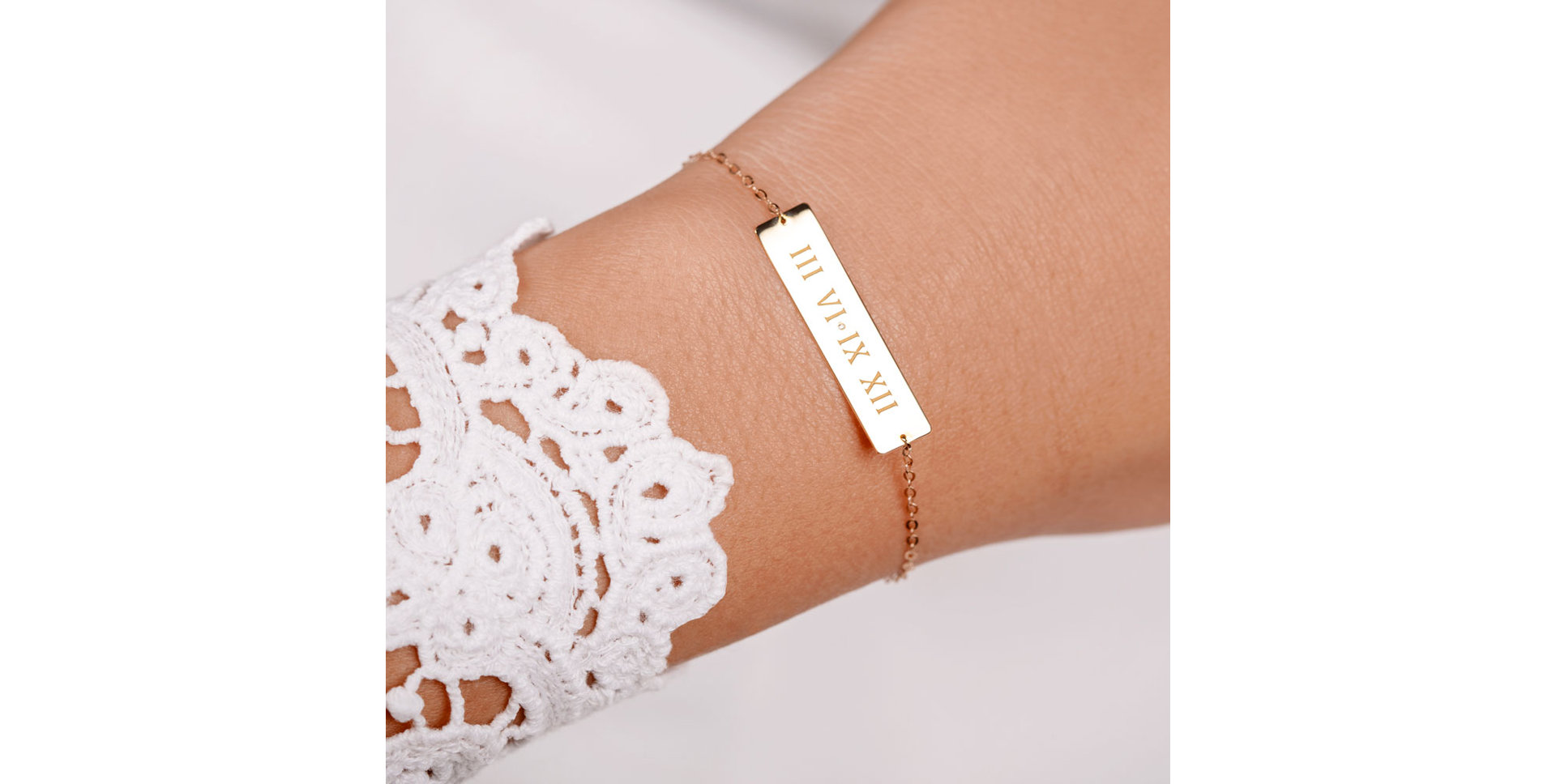 Náramek s diamantem Diamond Hour