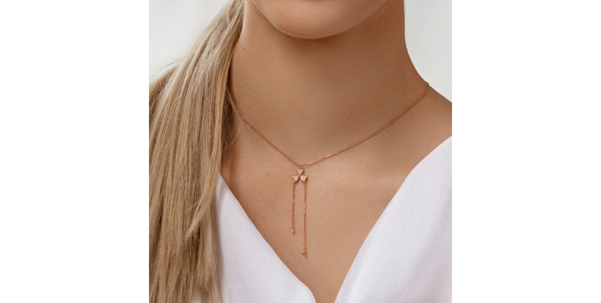 Náhrdelník s diamanty Flower Waterfall