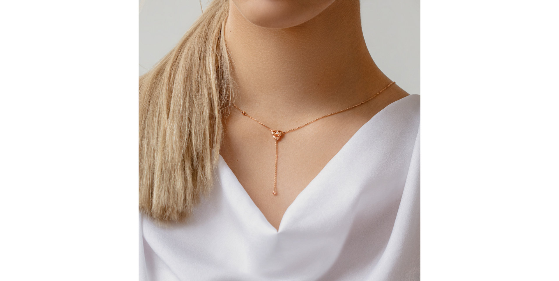 Náhrdelník s diamanty Petal