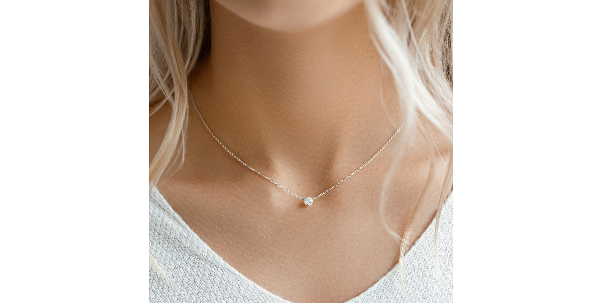Náhrdelník s diamantem Essential Shine