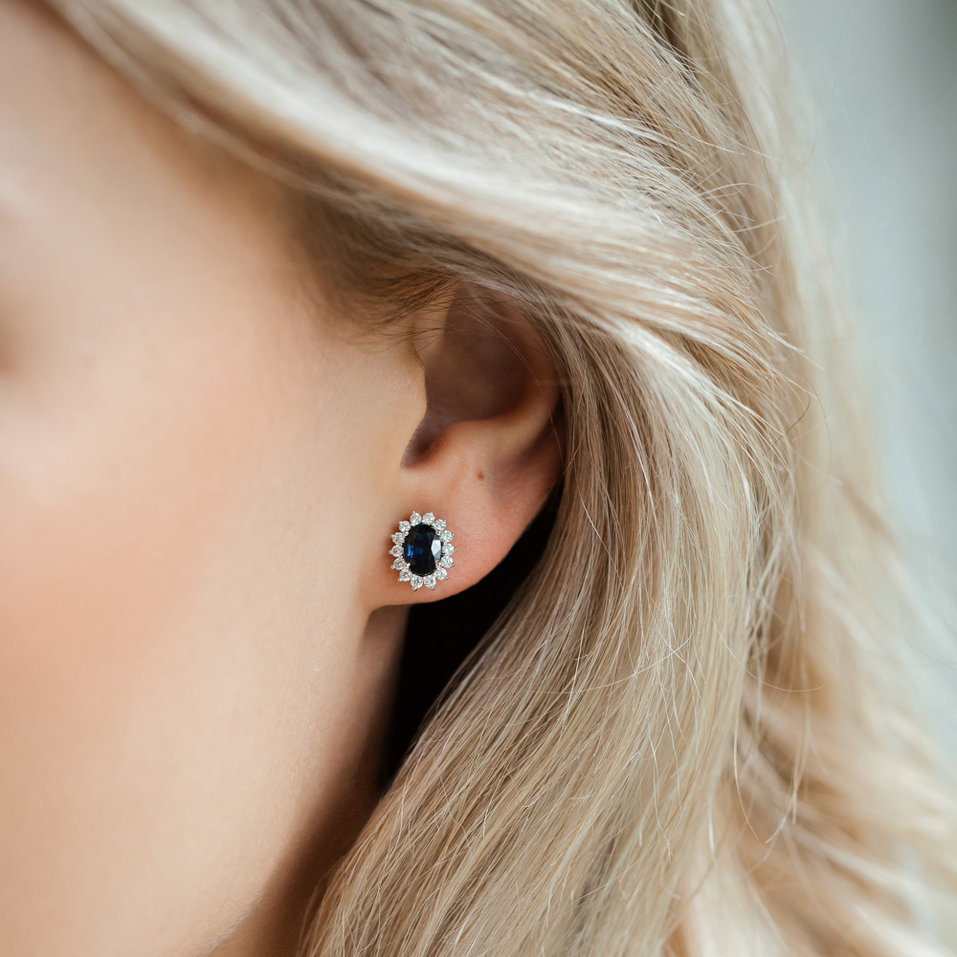 Náušnice s diamanty a safírem Princess