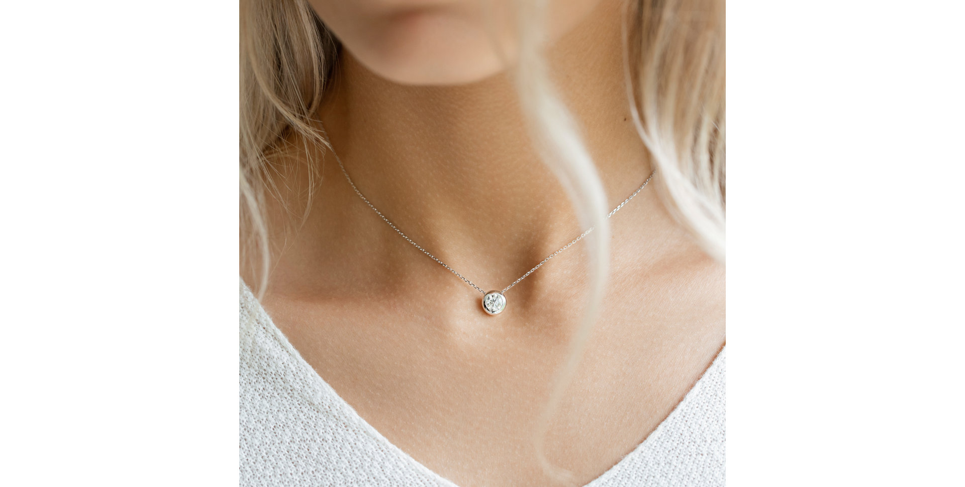 Náhrdelník s diamantem Sparkling Dots