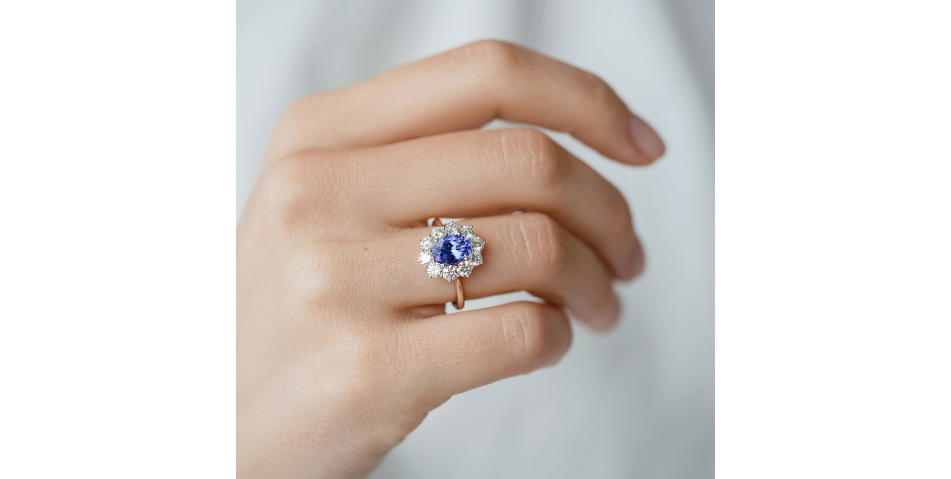 Prsten s tanzanitem a diamanty Princess