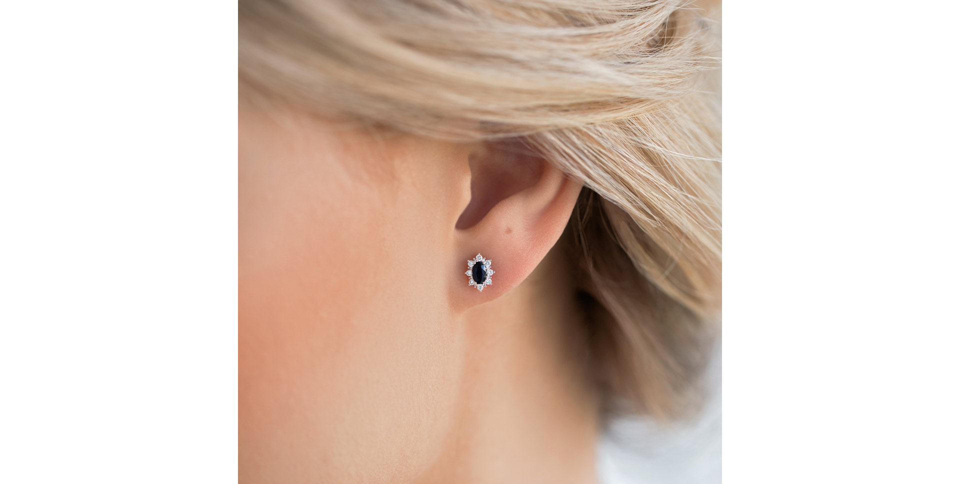 Náušnice s diamanty a safírem Princess