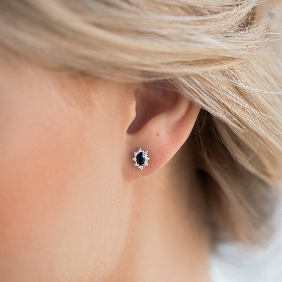 Náušnice s diamanty a safírem Princess