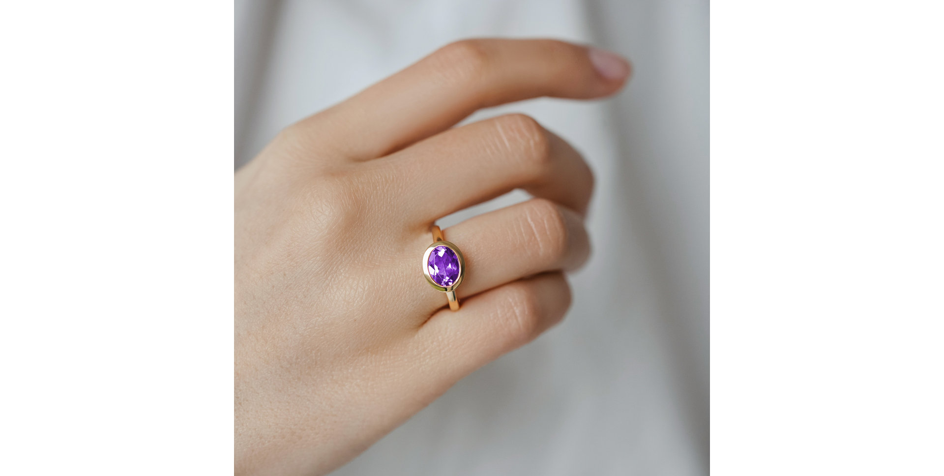 Prsten s topazem swiss Bonbon