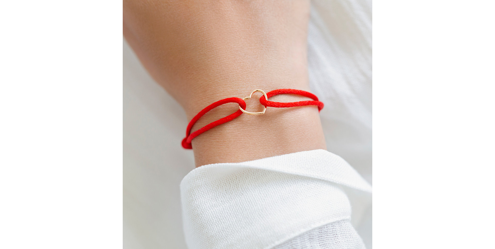 Diamantový náramek se šňůrkou Heart