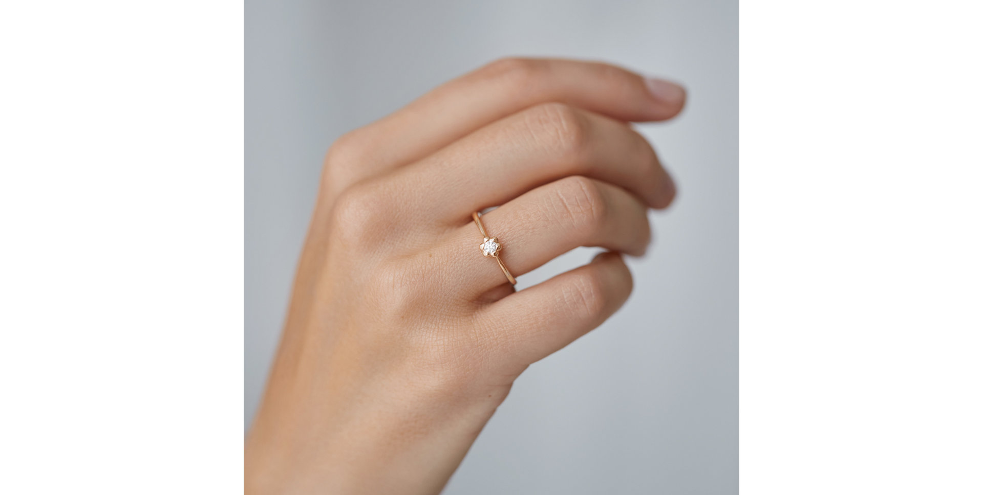 Prsten s diamantem Blooming Love