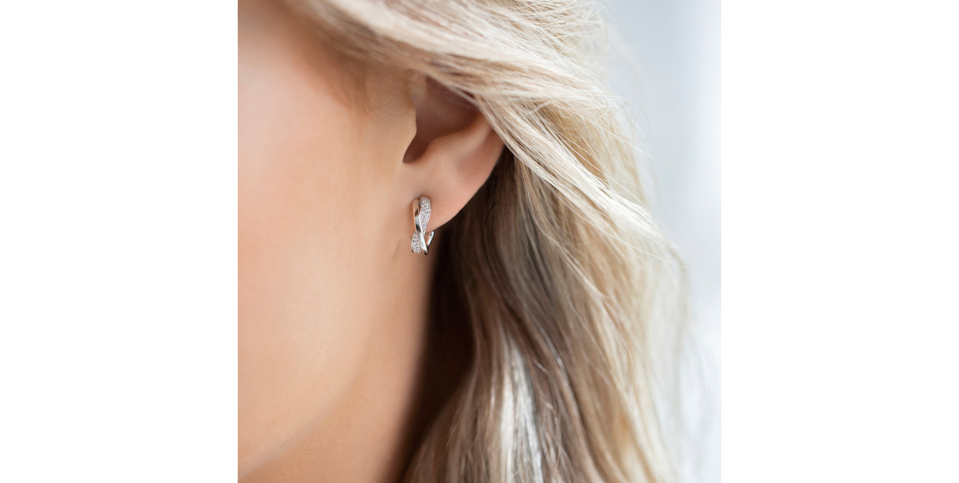 Náušnice s diamanty Essential Ray