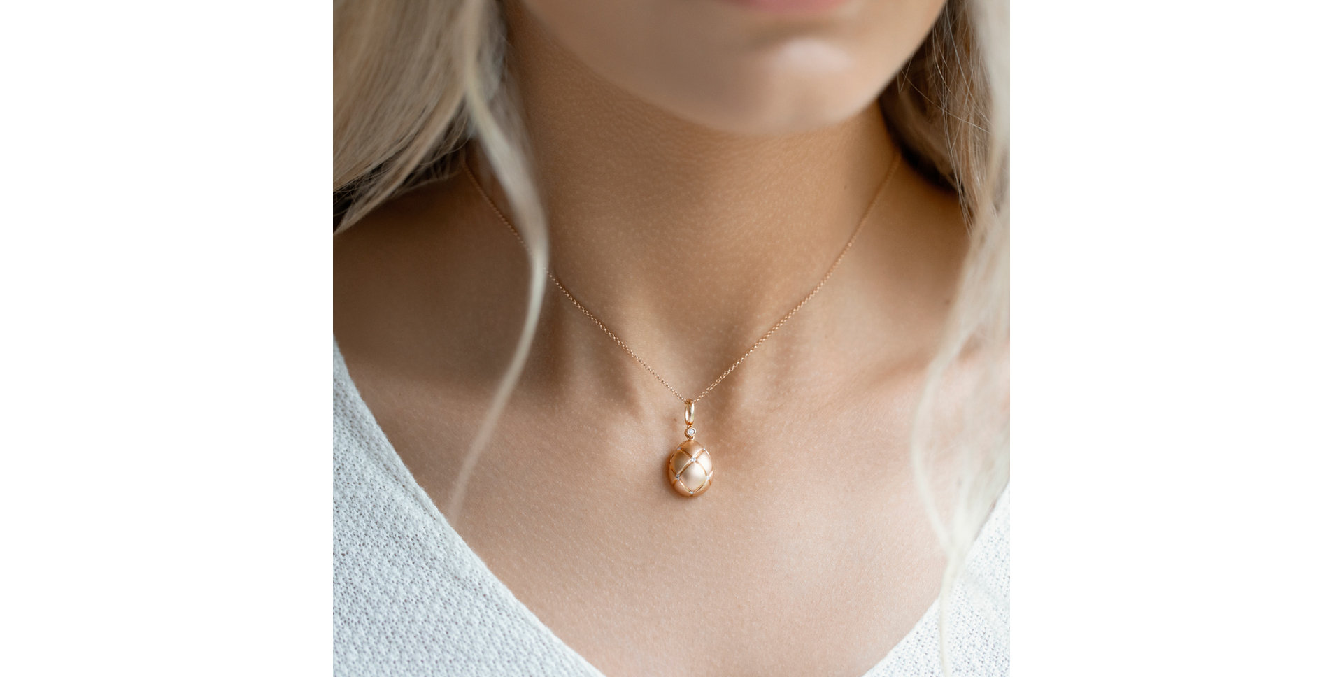 Přívěsek s diamanty Royal Joy