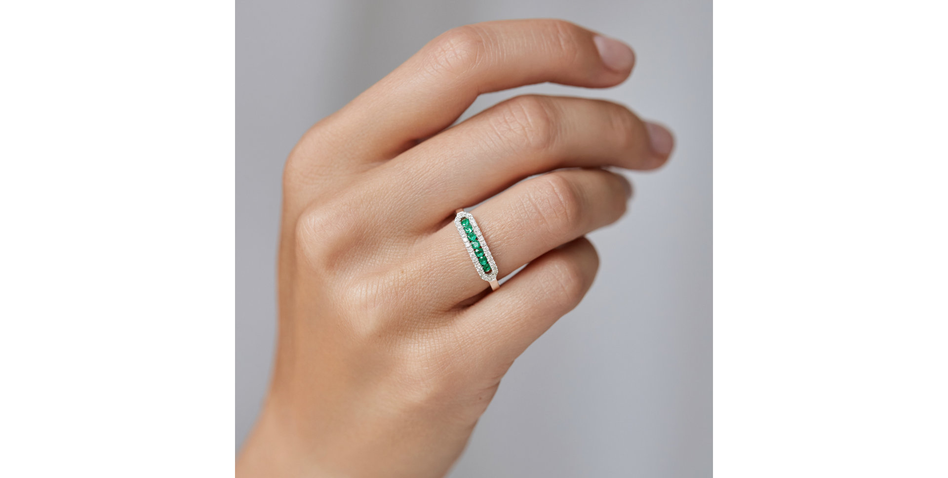 Prsten s diamanty a smaragdy Bright Life