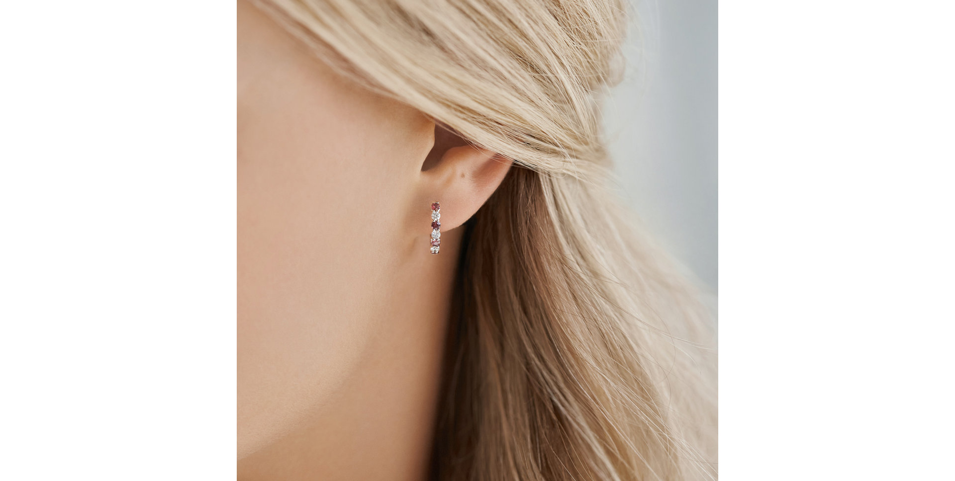 Náušnice s diamanty a rubíny Gem Grace