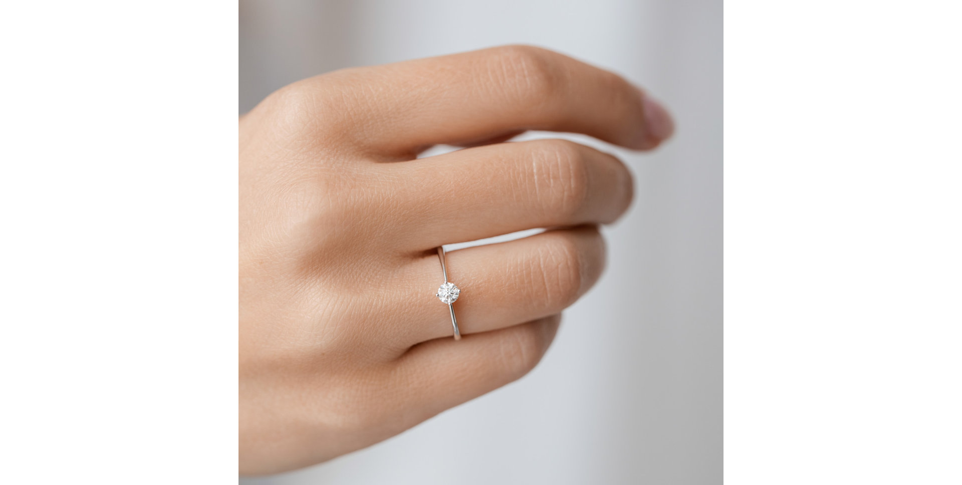 Prsten s diamantem Made with Love