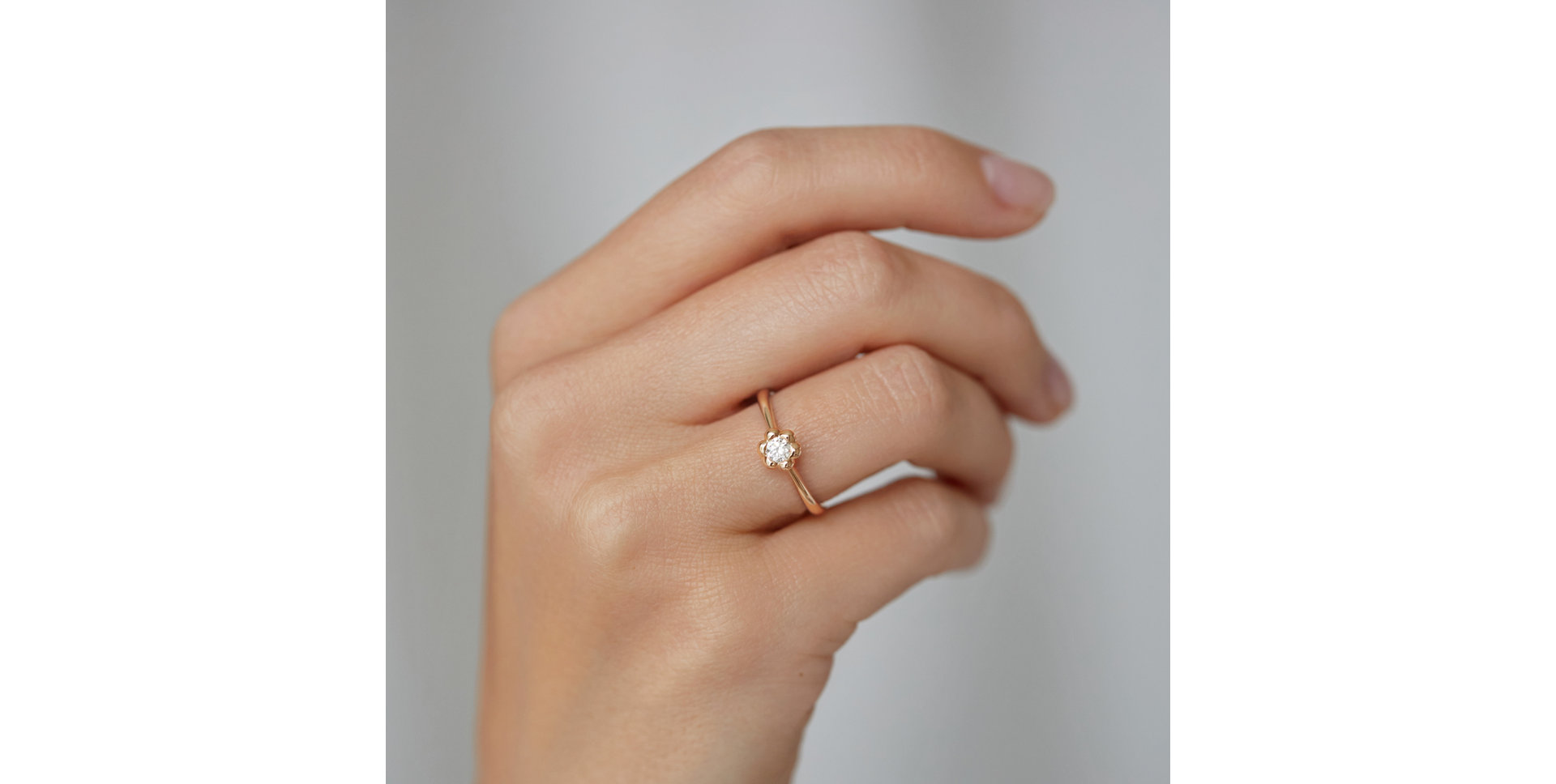 Prsten s diamantem Blooming Love