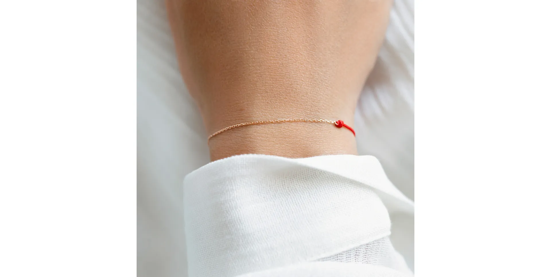 Dámský náramek se šňůrkou Shiny Chain