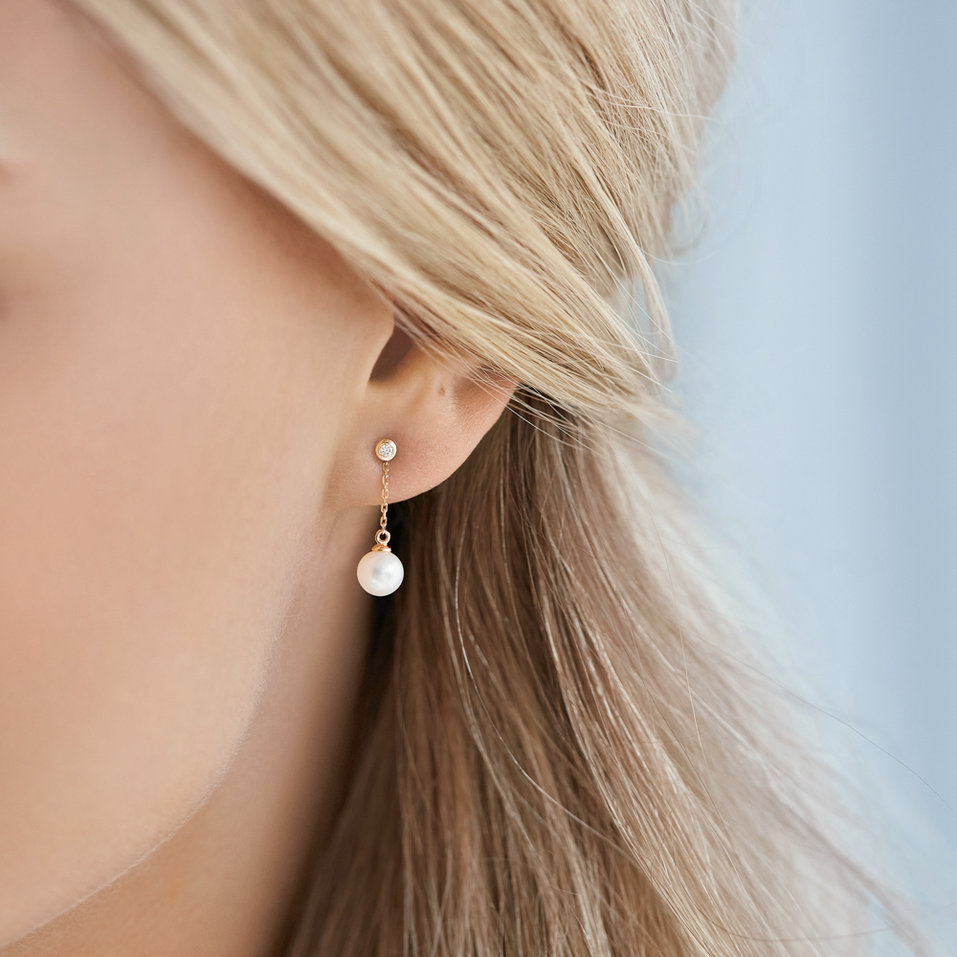 Náušnice s diamantem a sladkovní bílou perlou Lake Soul