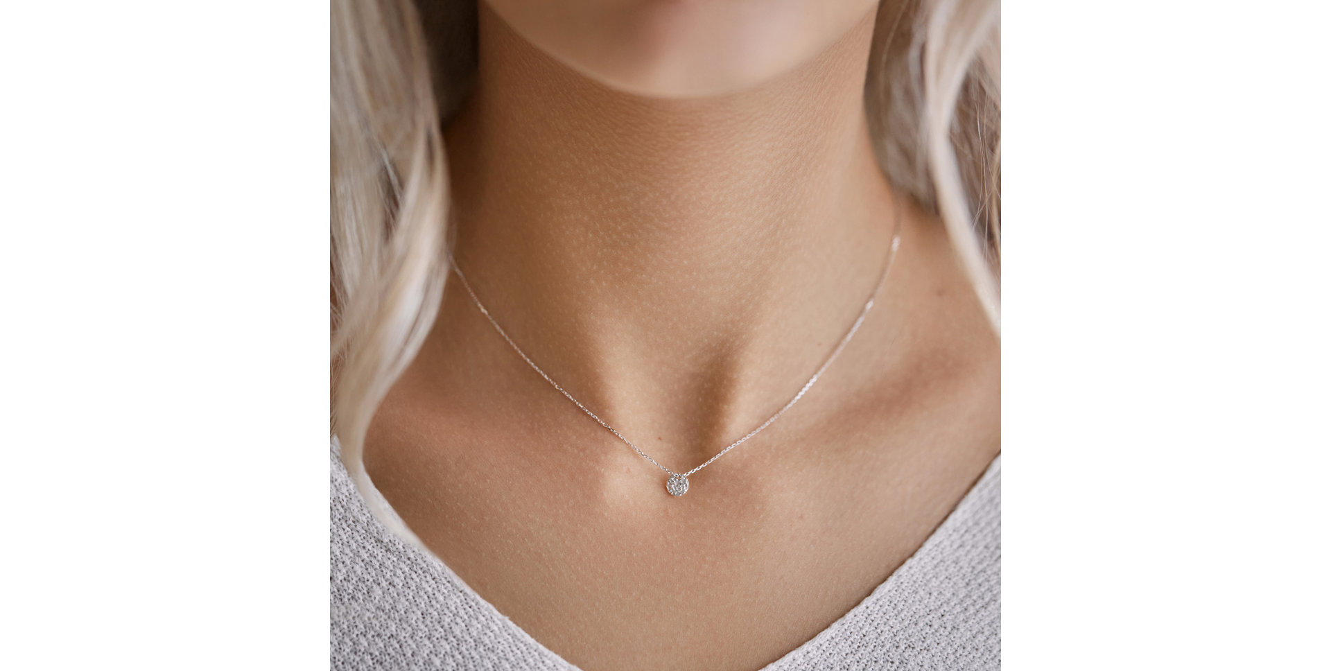 Náhrdelník Gentle Medallion