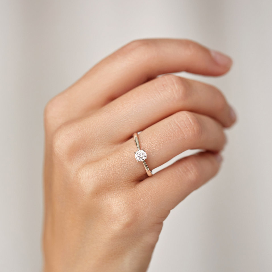 Prsten s diamantem Lovely Beauty