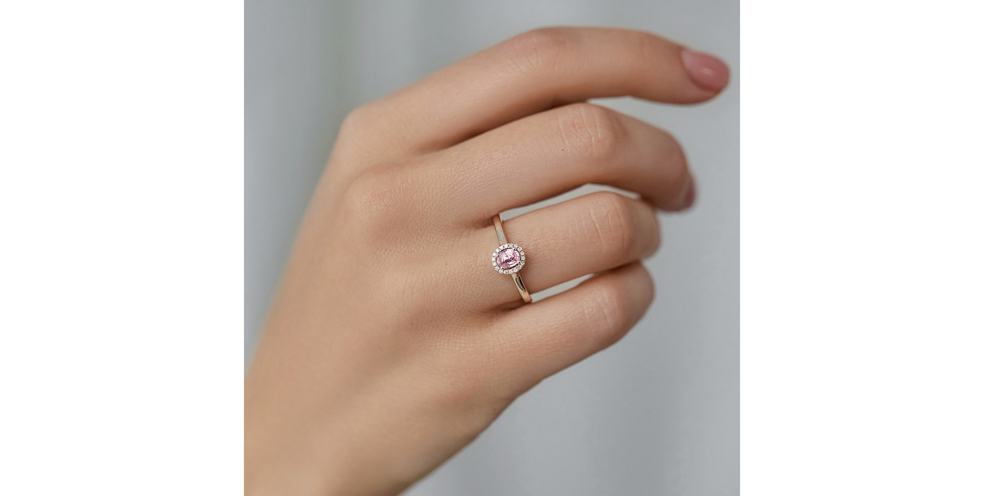 Prsten se safírem a diamanty Princess