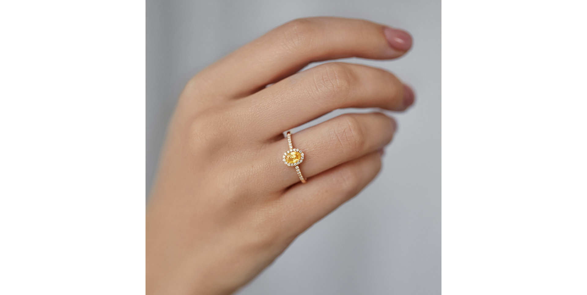 Prsten se safírem a diamanty Princess