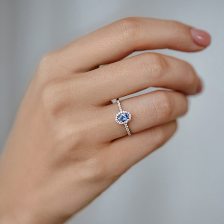 Prsten s diamanty a safírem Princess