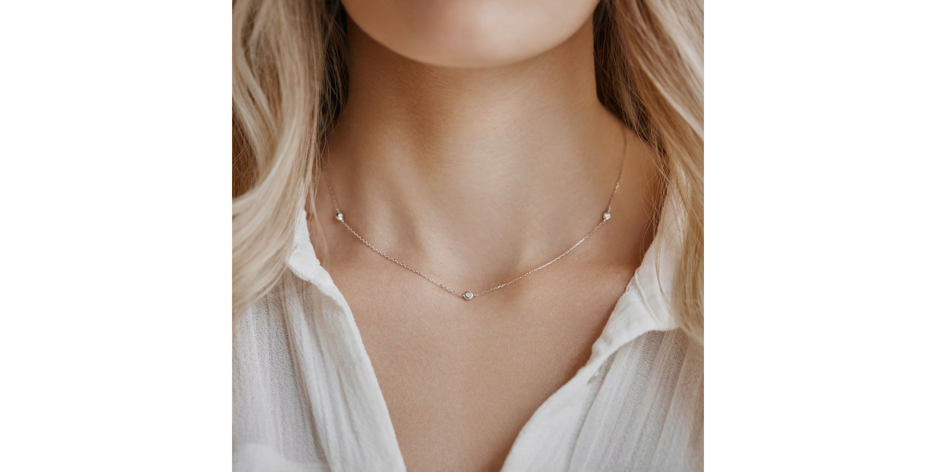 Náhrdelník s diamanty Dots