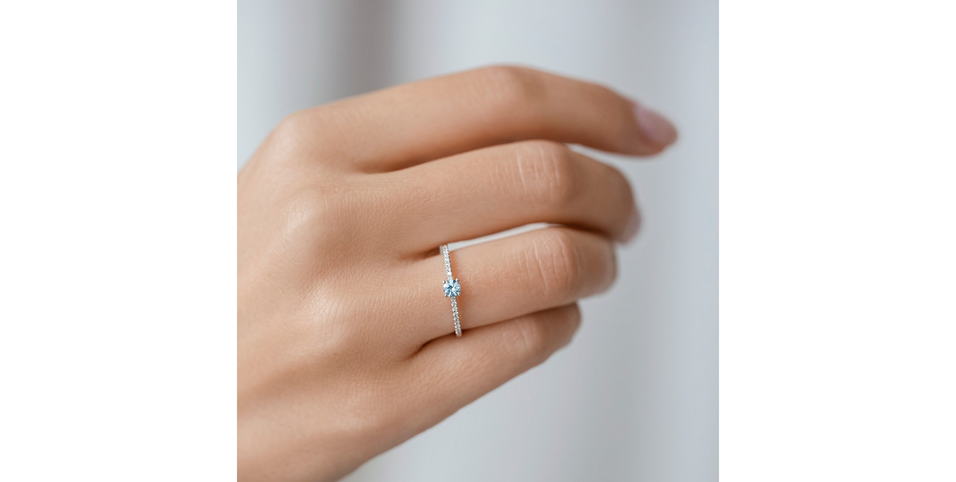 Prsten s peridotem a diamanty Gem Simplicity