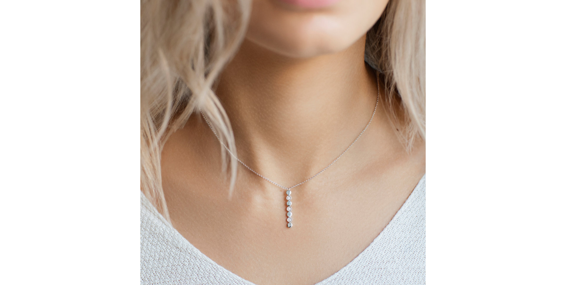 Náhrdelník s diamanty Long Shiny Dots