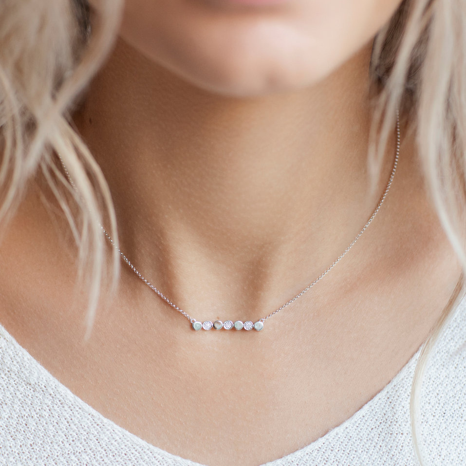 Náhrdelník s diamanty Long Glossy Dots