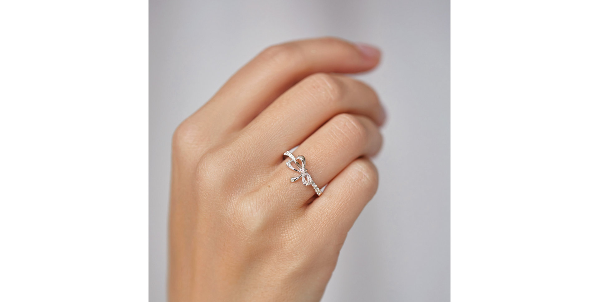 Prsten s hnědými diamanty Shiny Ribbon