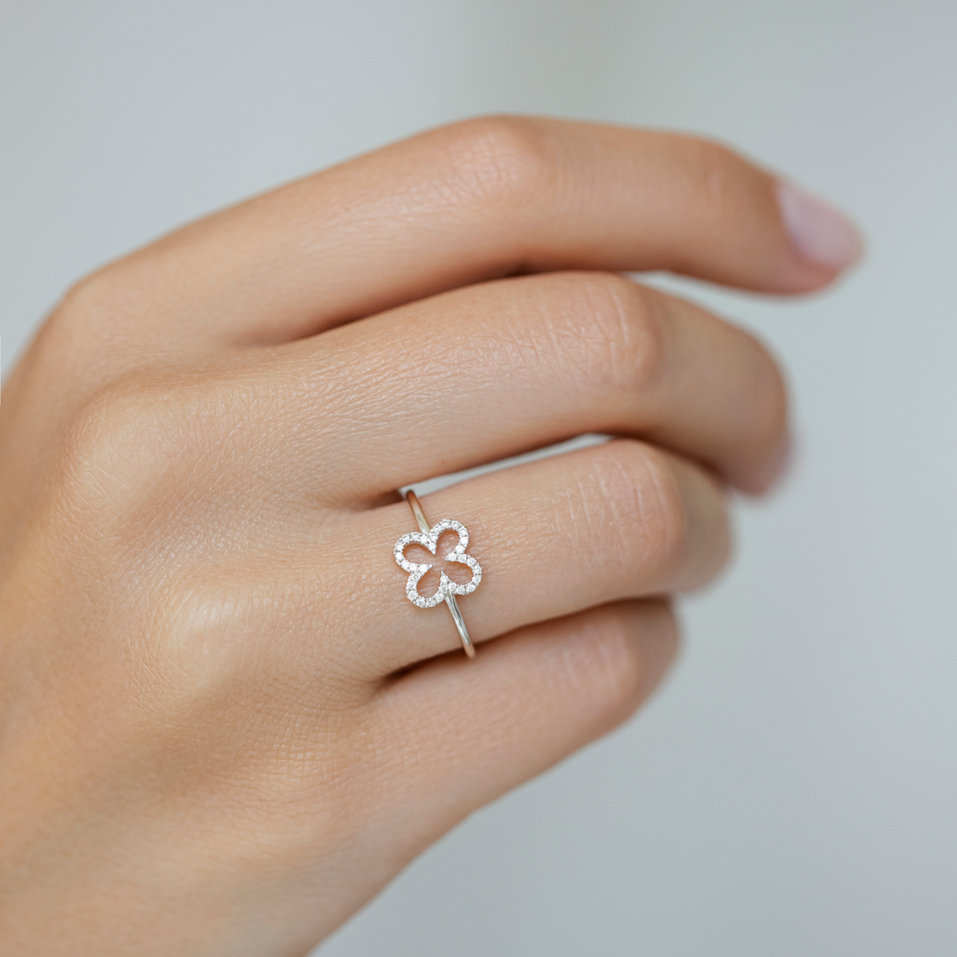 Prsten s hnědými diamanty Glamour