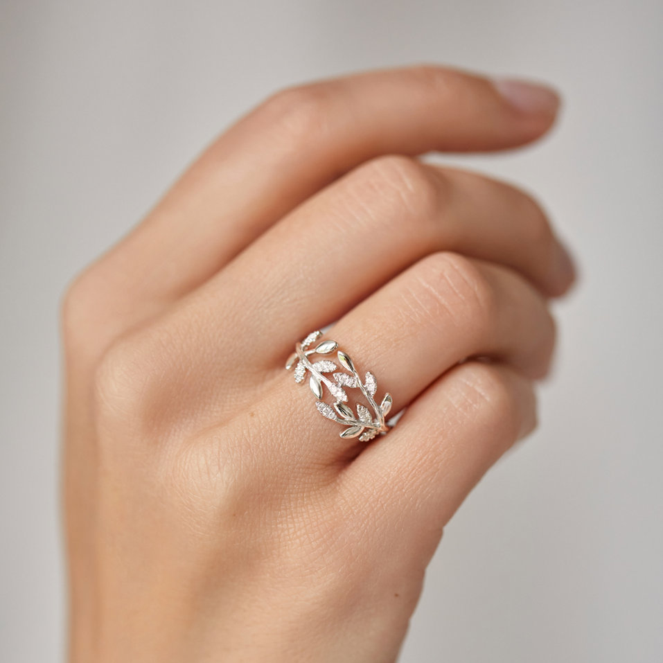 Prsten s diamanty Heavenly Leaves