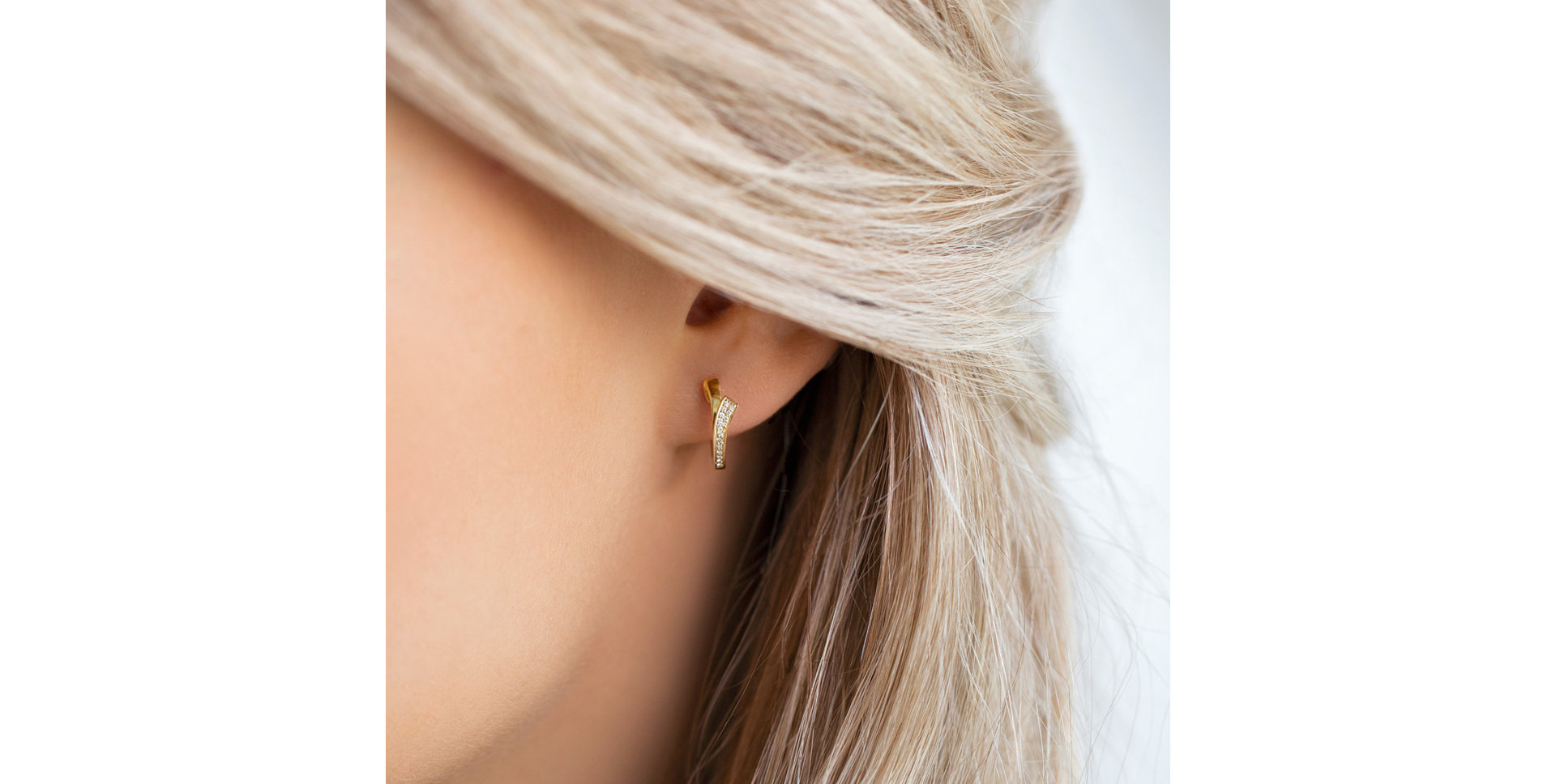 Náušnice s diamanty Brilliant Wave