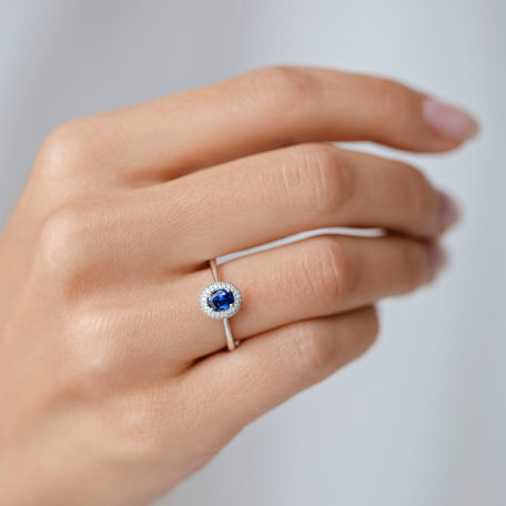 Prsten s diamanty a safírem Princess