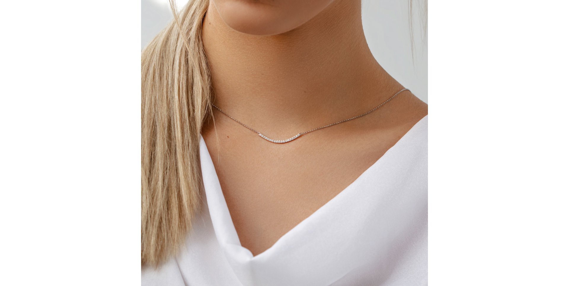 Náhrdelník s diamanty Essential